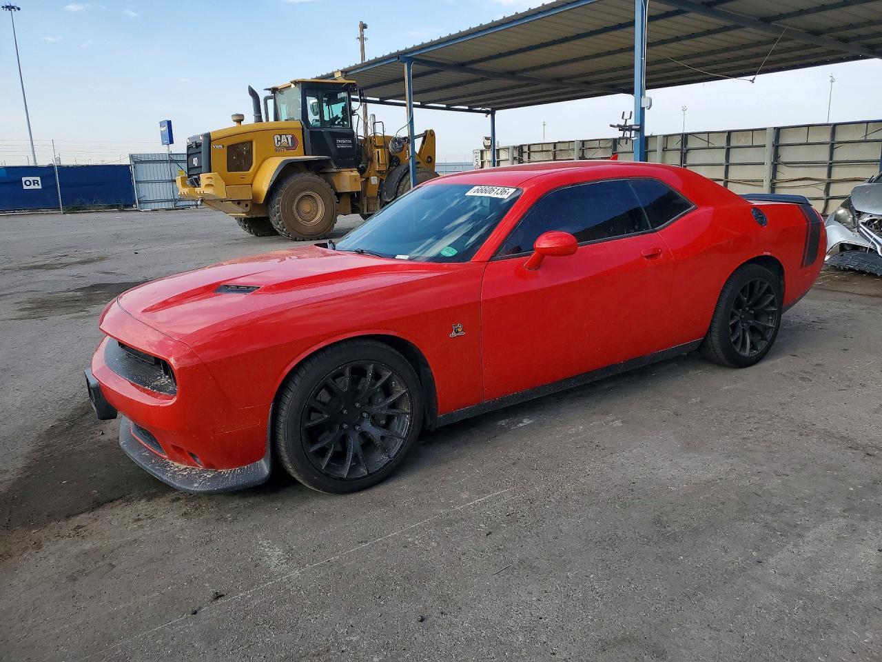 2016 Dodge Challenger R/T Scat Pack - zdjęcie główne