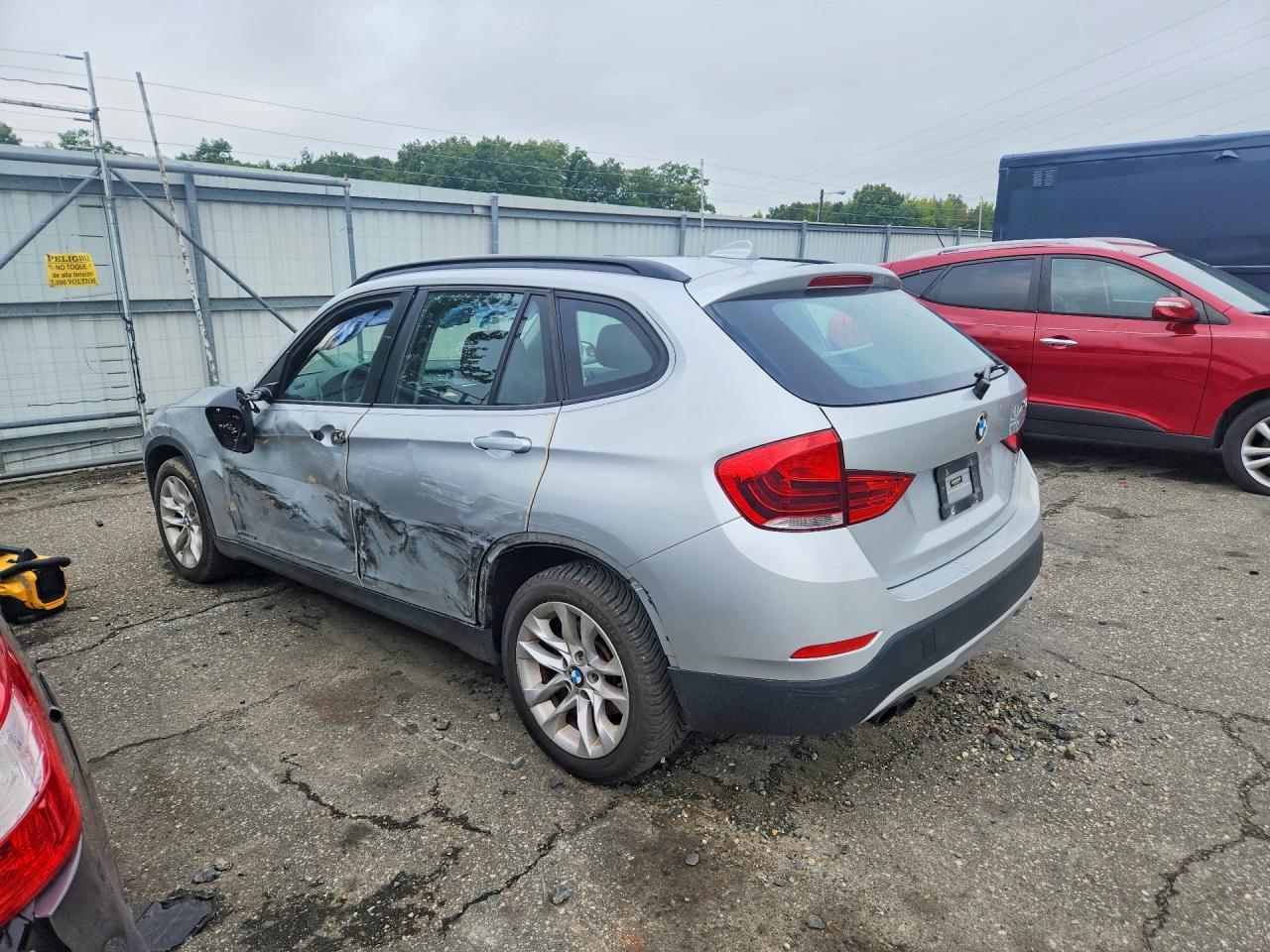 2015 BMW X1 xDrive28I - zdjęcie 2