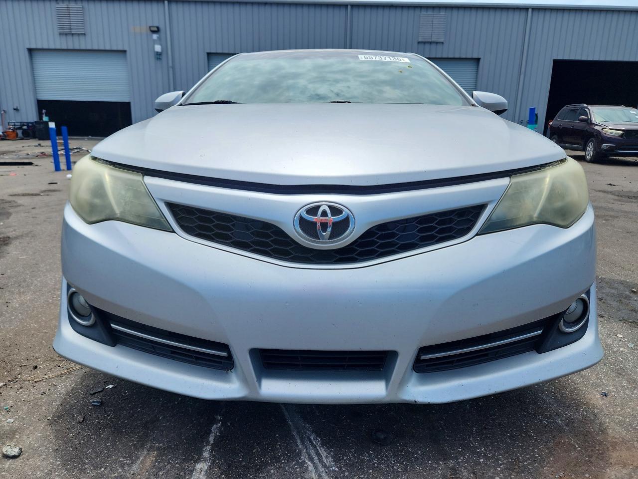 2014 Toyota Camry Se - zdjęcie 5