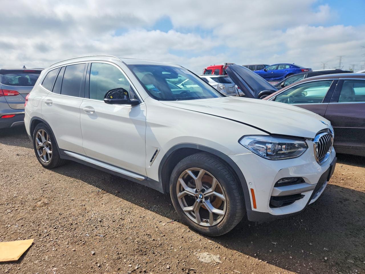 2021 BMW X3 xDrive30E - zdjęcie 4