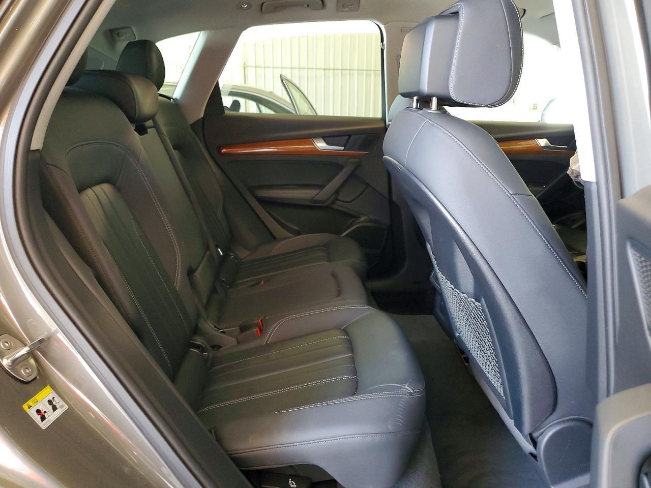 2023 Audi Q5 Premium Plus 45 - zdjęcie 11