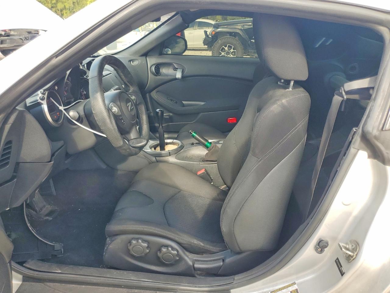 2015 Nissan 370Z Base - zdjęcie 7
