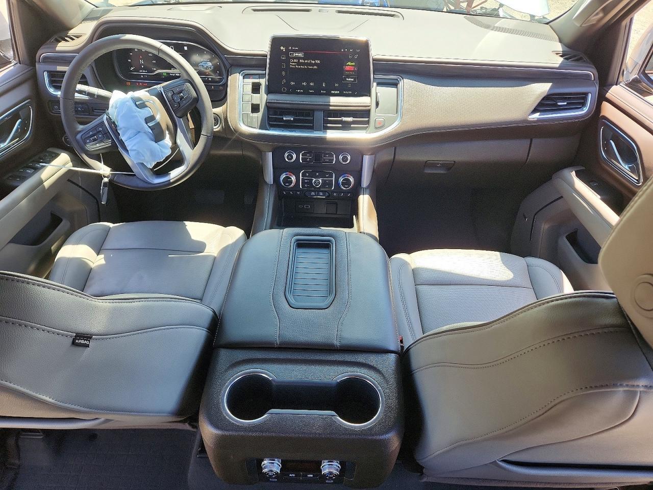 2023 GMC Yukon Slt - zdjęcie 8