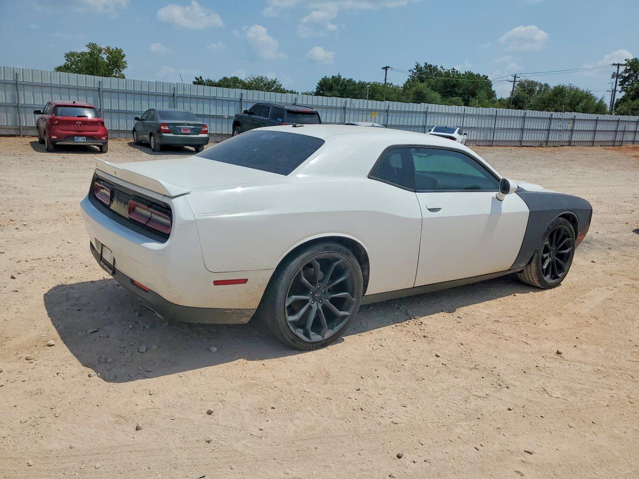 2018 Dodge Challenger Sxt - zdjęcie 3
