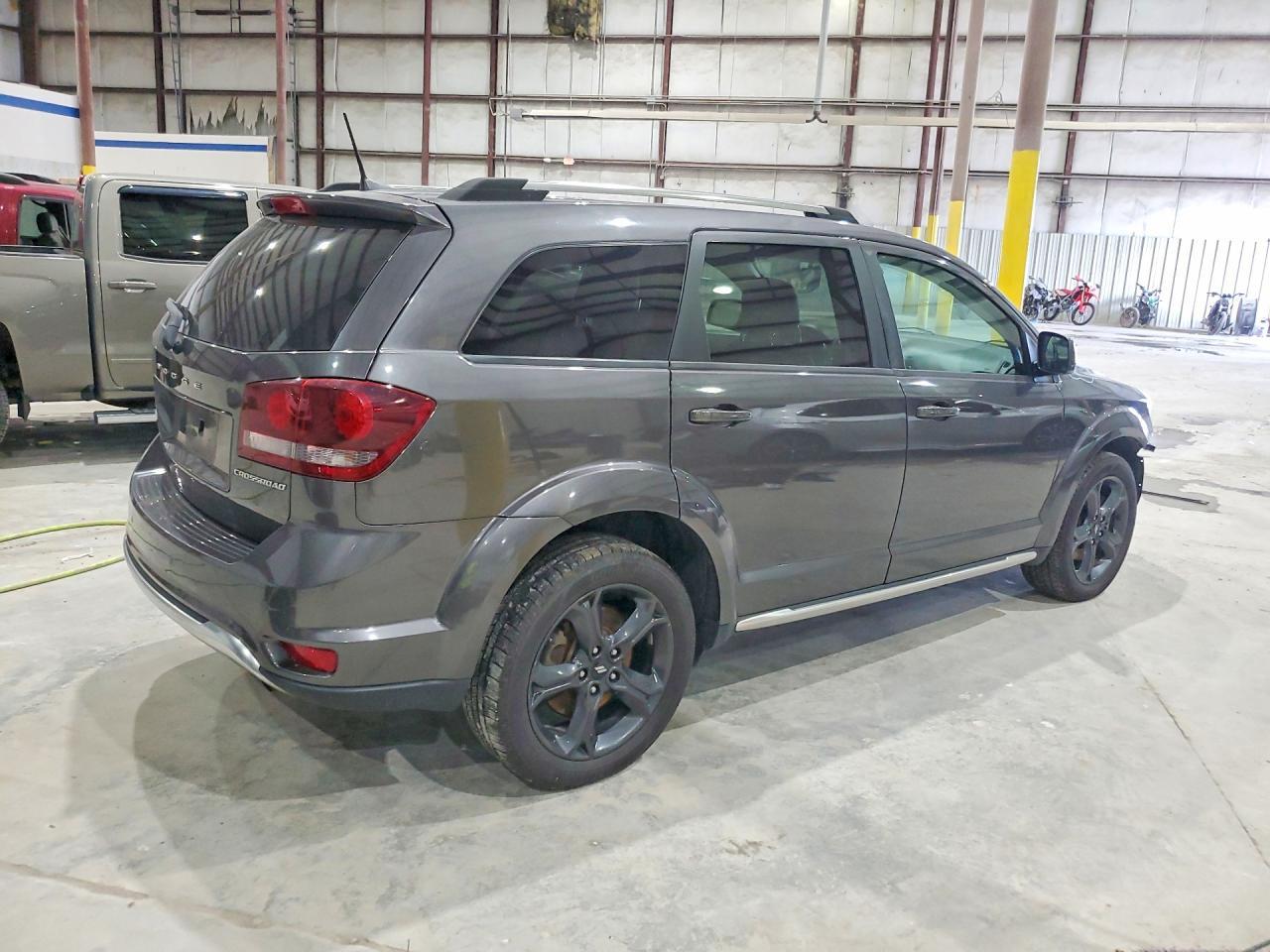 2020 Dodge Journey Crossroad - zdjęcie 3