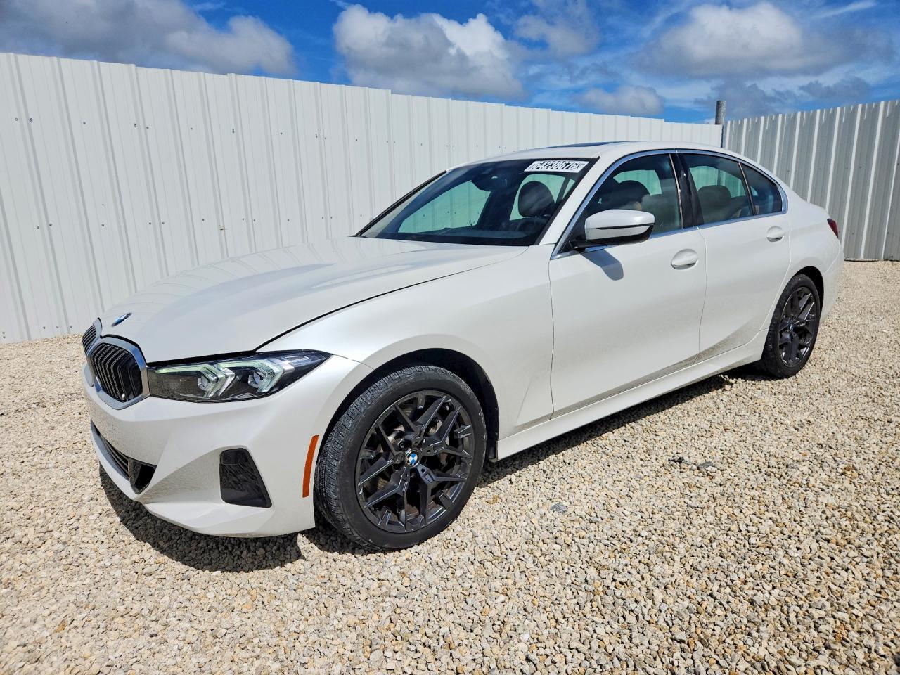 2026 BMW Seria 3 330i - zdjęcie główne