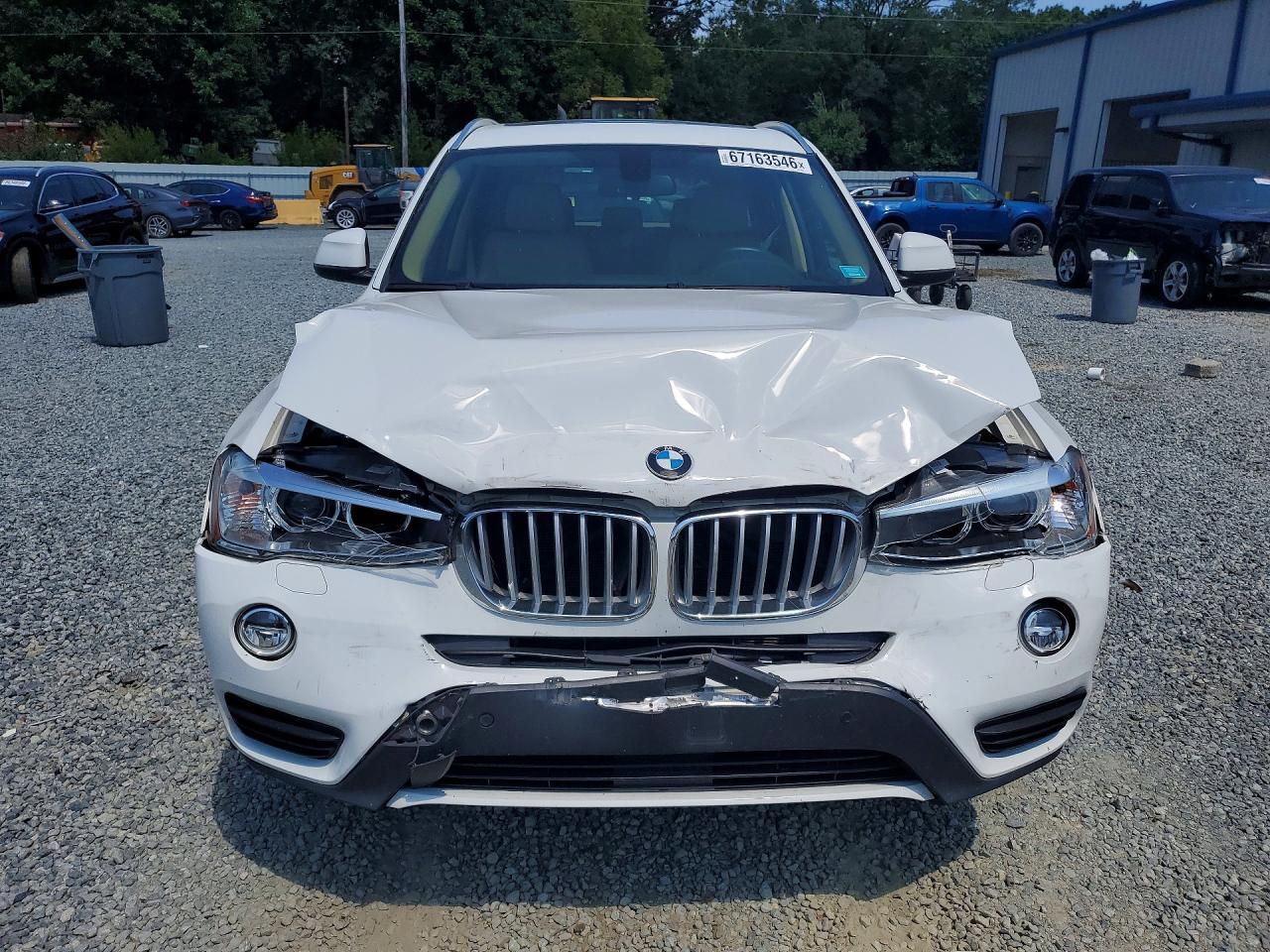 2016 BMW X3 xDrive28I - zdjęcie 5