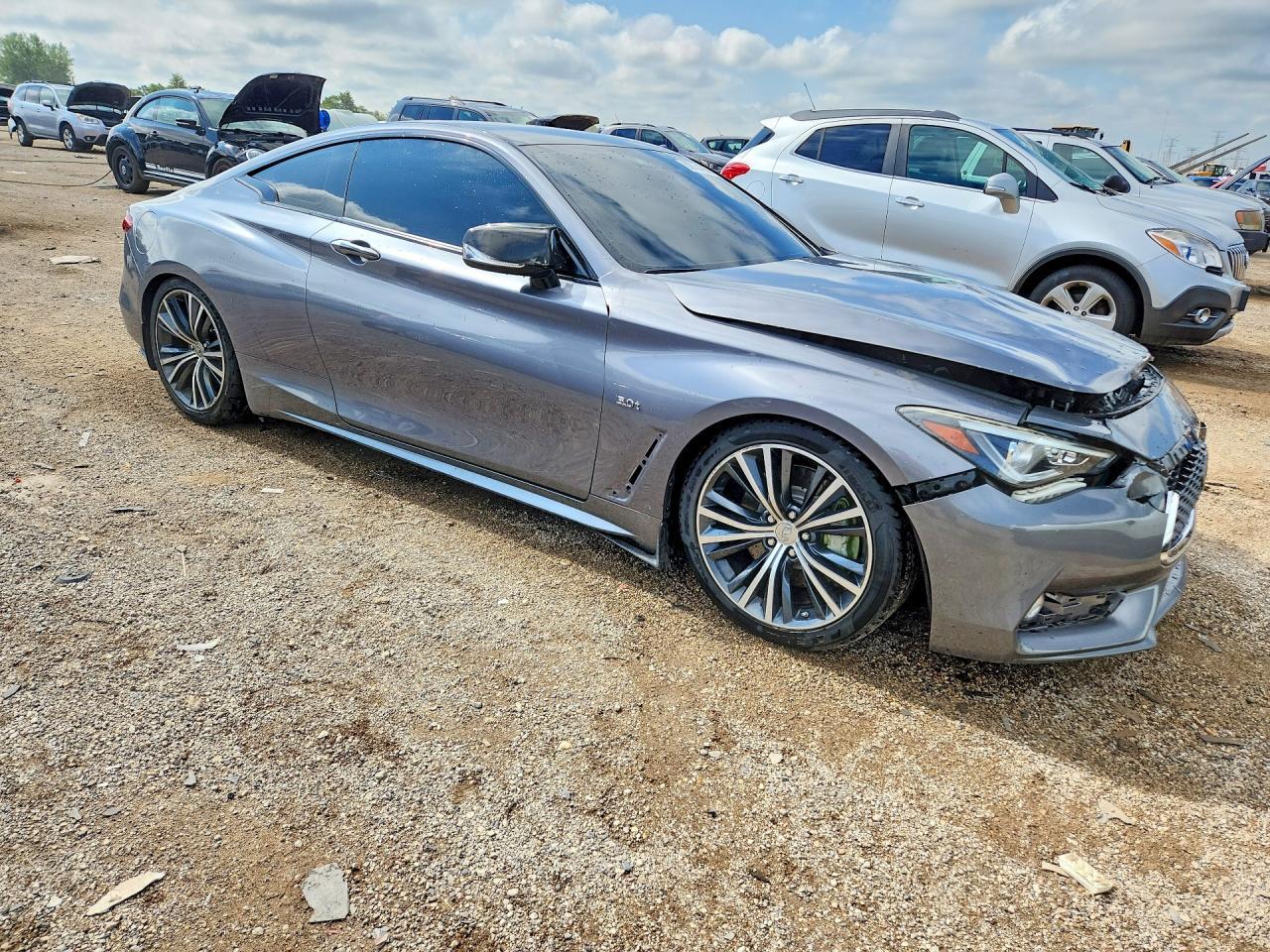 2019 Infiniti Q60 3.0T Luxe - zdjęcie 4