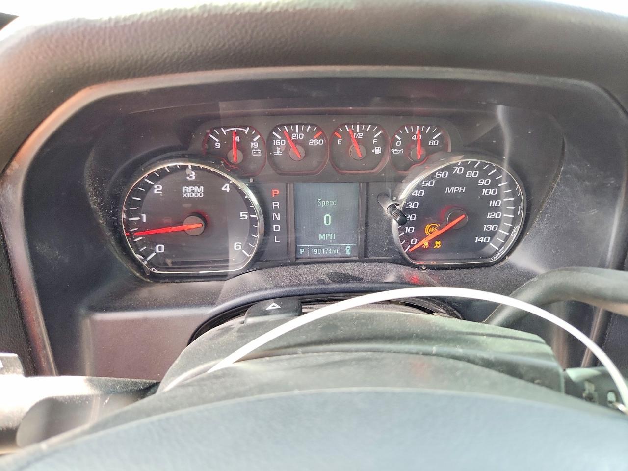 2018 Chevrolet Silverado K1500 - zdjęcie 9