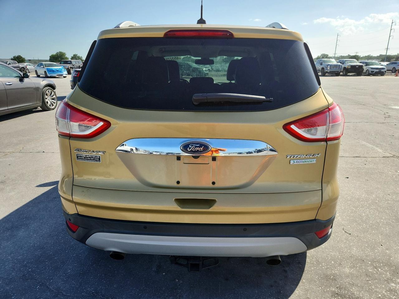 2014 Ford Escape Titanium - zdjęcie 6