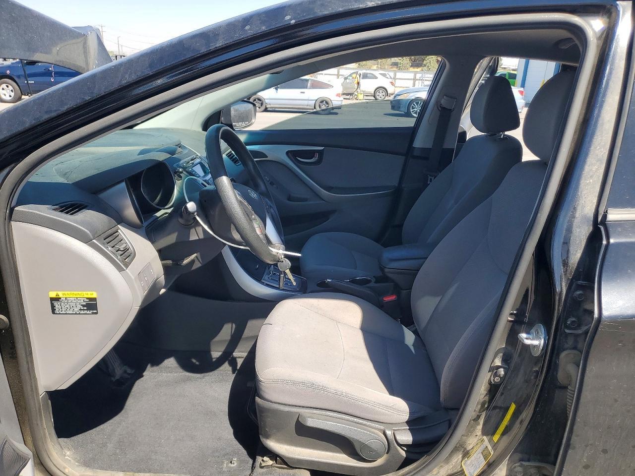 2013 Hyundai Elantra Gls - zdjęcie 7