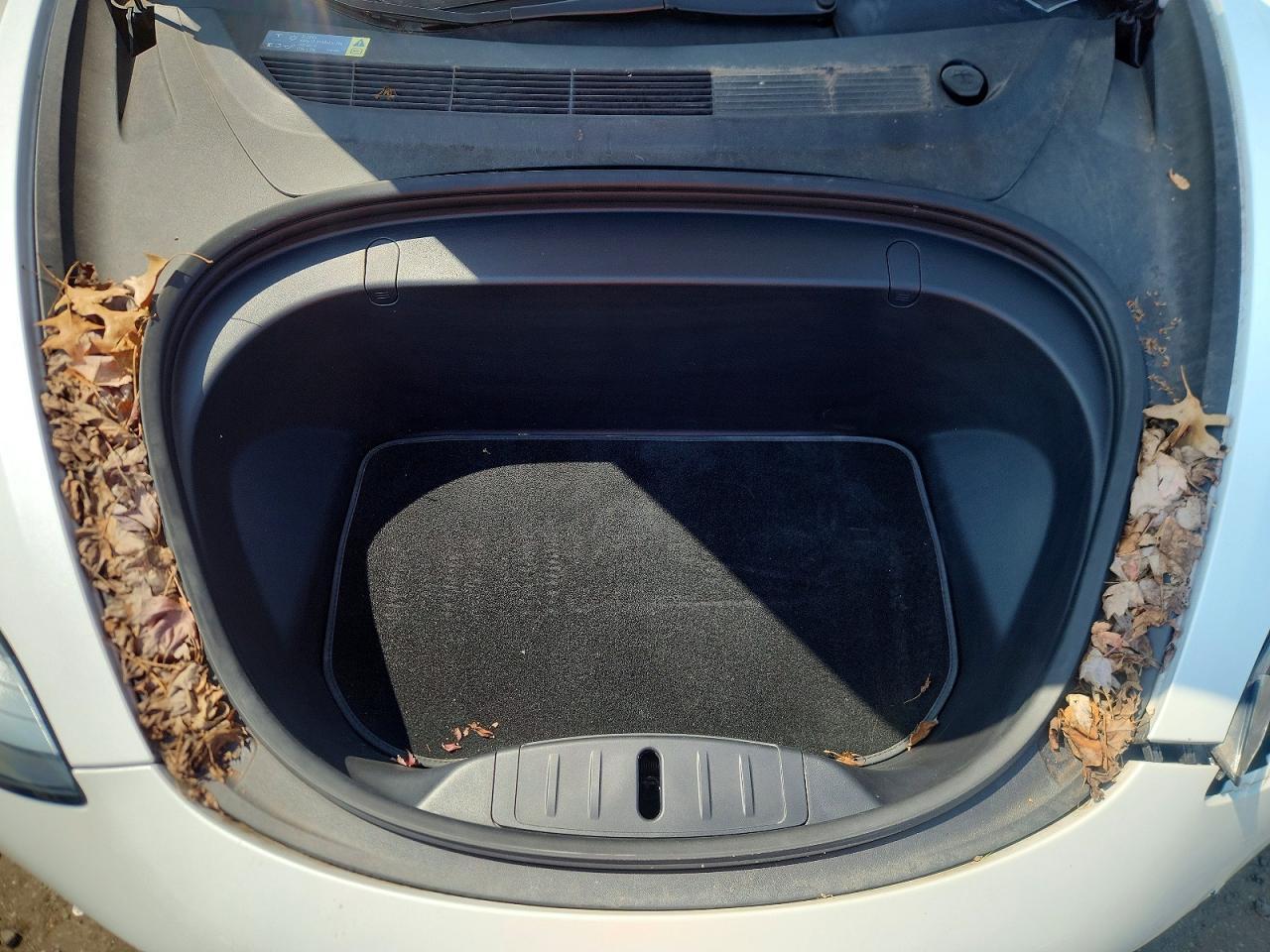 2018 Tesla Model 3 - zdjęcie 11