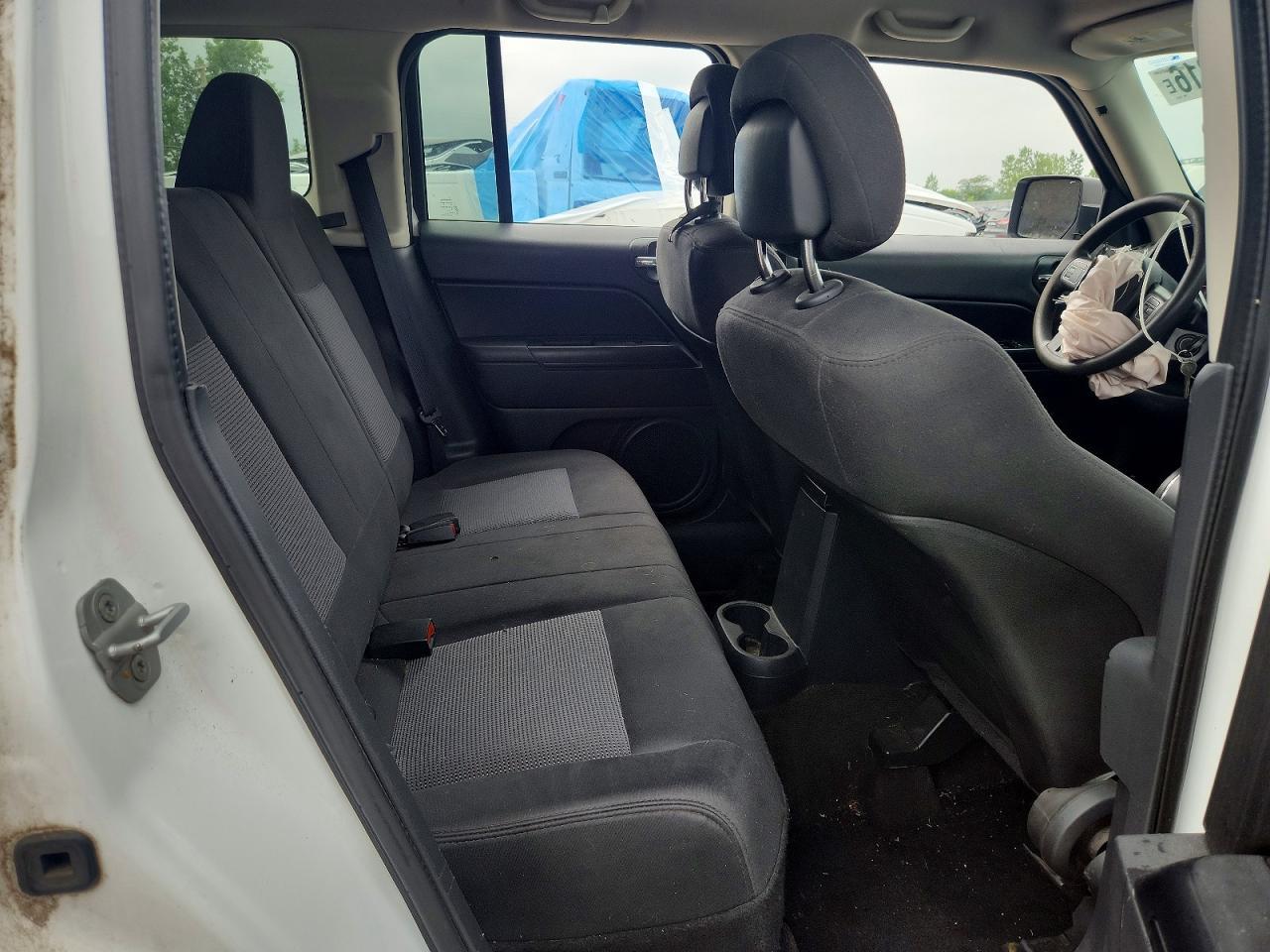 2013 Jeep Patriot Sport - zdjęcie 11