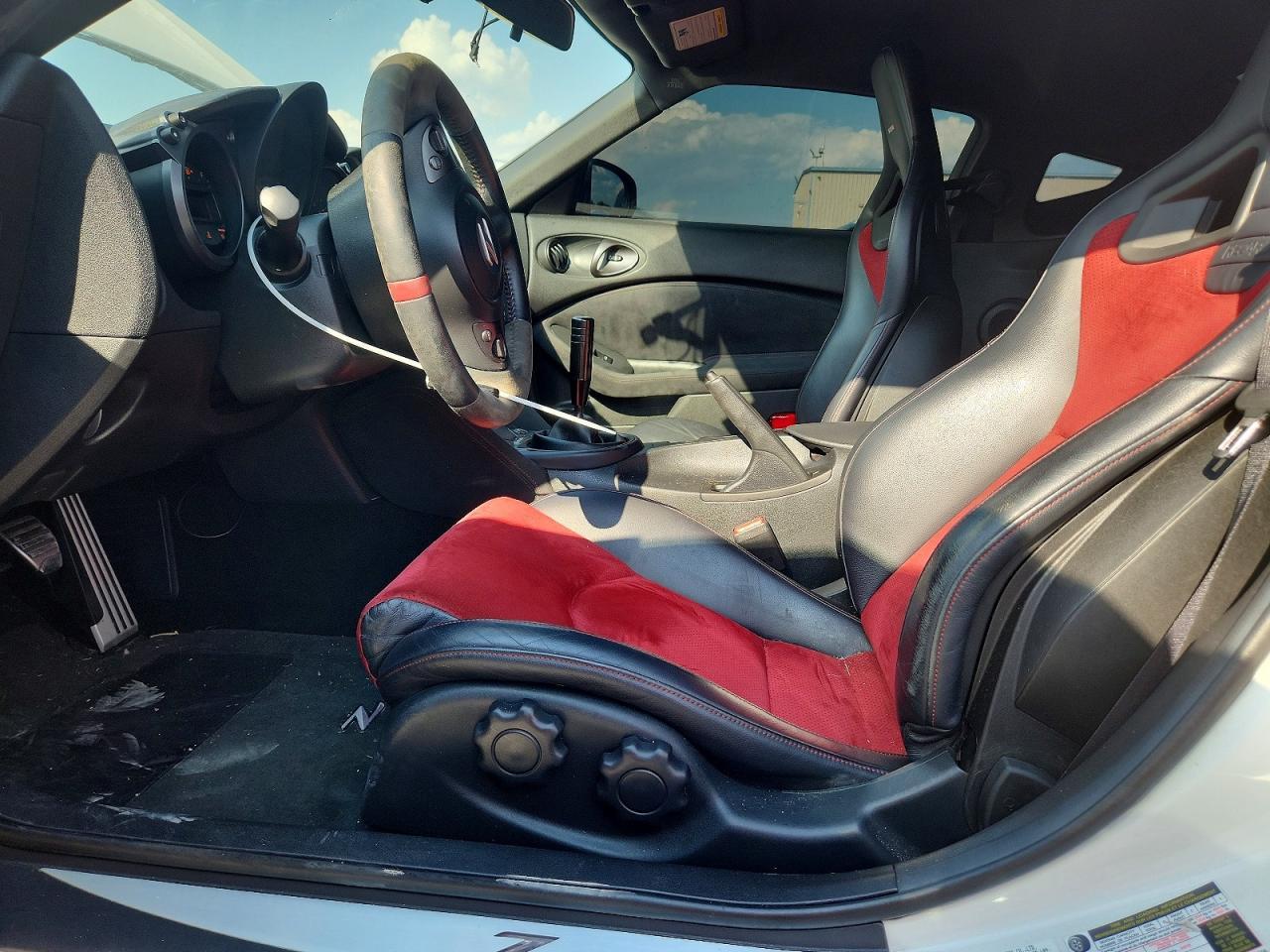 2015 Nissan 370Z Nismo - zdjęcie 7