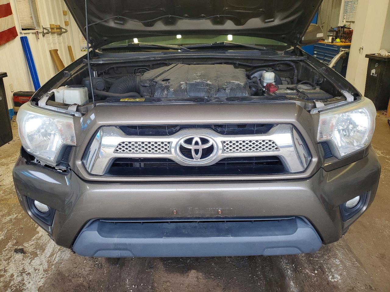 2015 Toyota Tacoma Double Cab Long Bed - zdjęcie 11