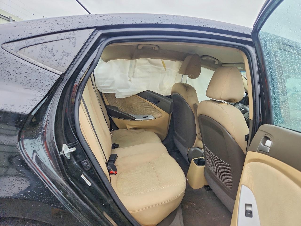 2013 Hyundai Accent Gls - zdjęcie 10