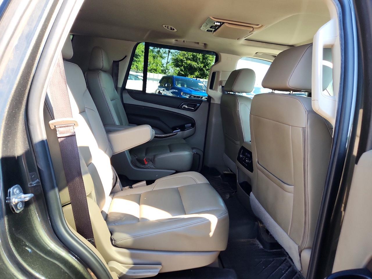 2019 Chevrolet Tahoe K1500 Lt - zdjęcie 11