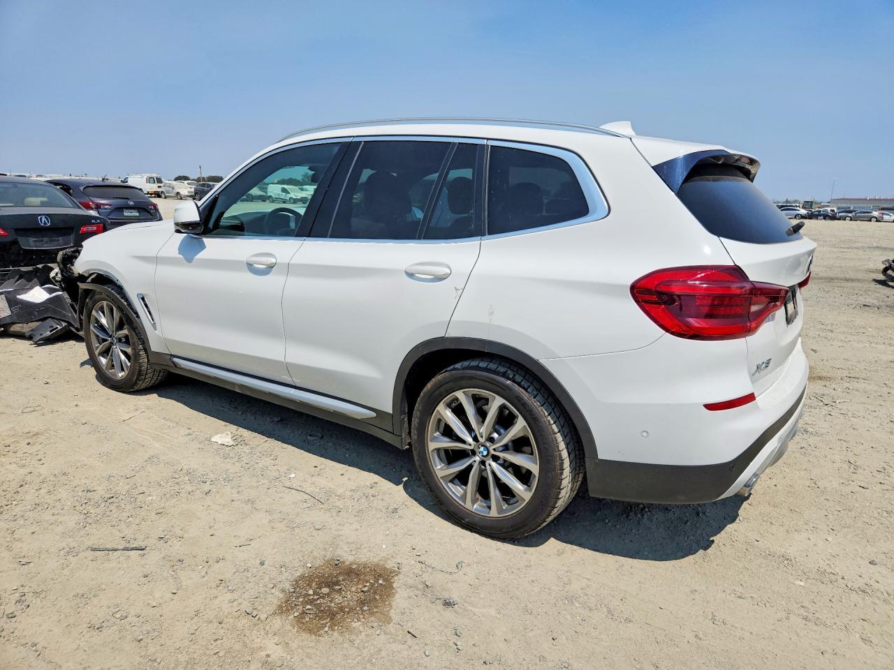 2019 BMW X3 xDrive30I - zdjęcie 2