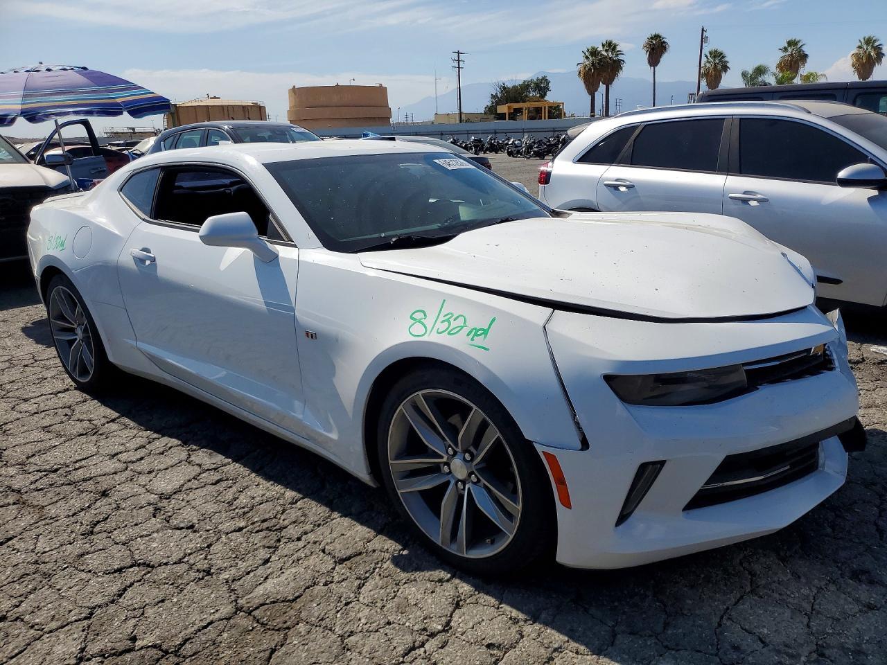 2017 Chevrolet Camaro Lt - zdjęcie 4
