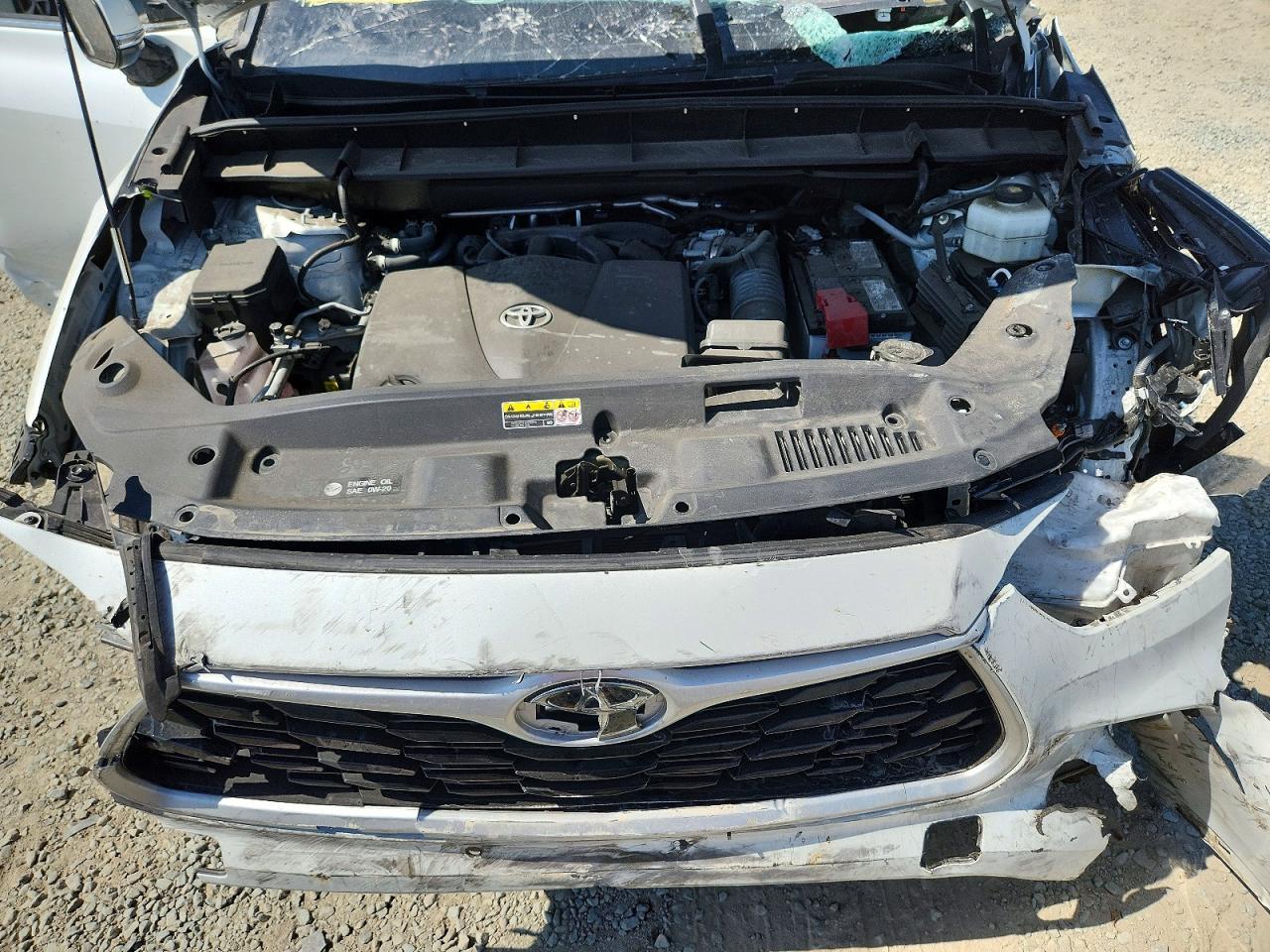 2022 Toyota Highlander Le - zdjęcie 12