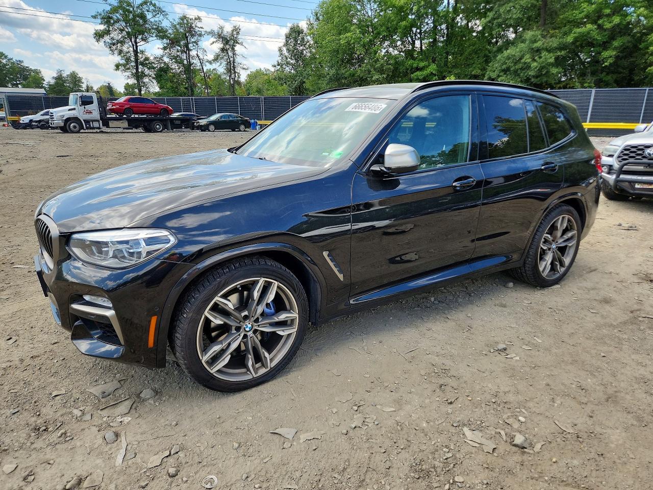 2018 BMW X3 xDrivem40I - zdjęcie główne