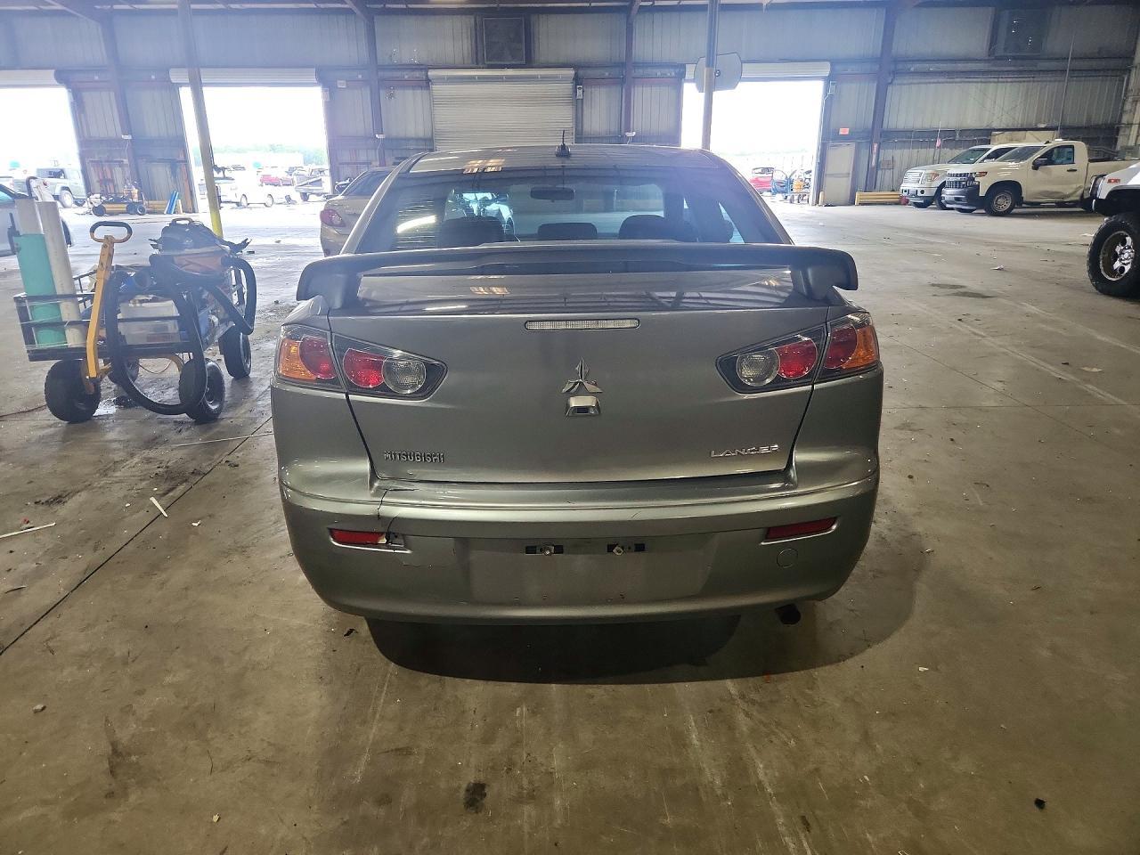 2017 Mitsubishi Lancer Es - zdjęcie 6