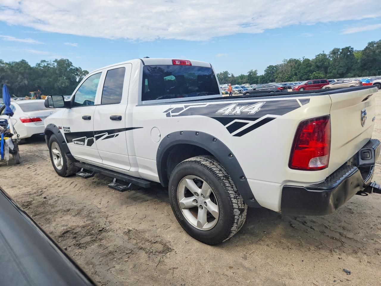 2018 Ram 1500 St - zdjęcie 2