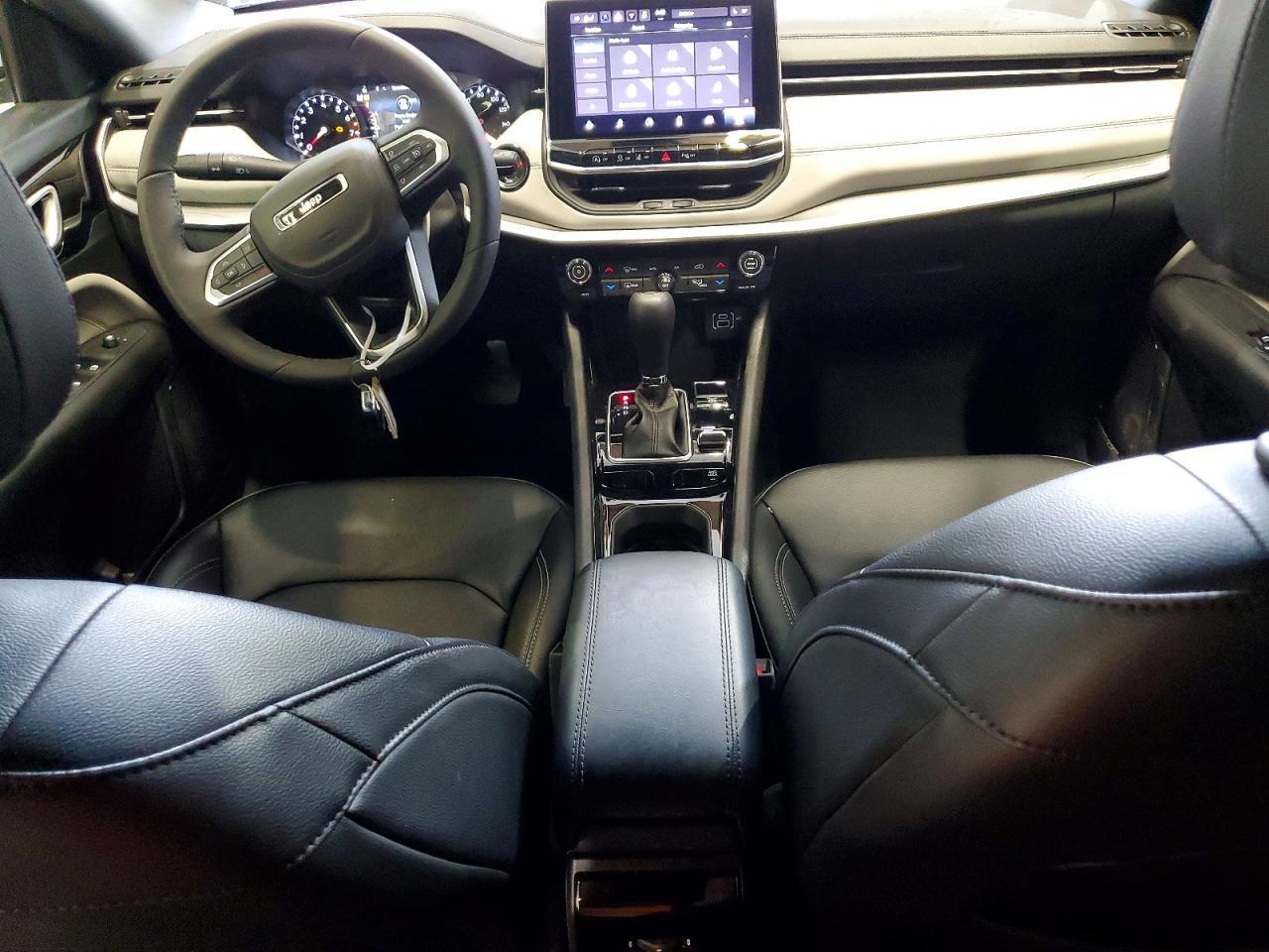2025 Jeep Compass Limited - zdjęcie 8