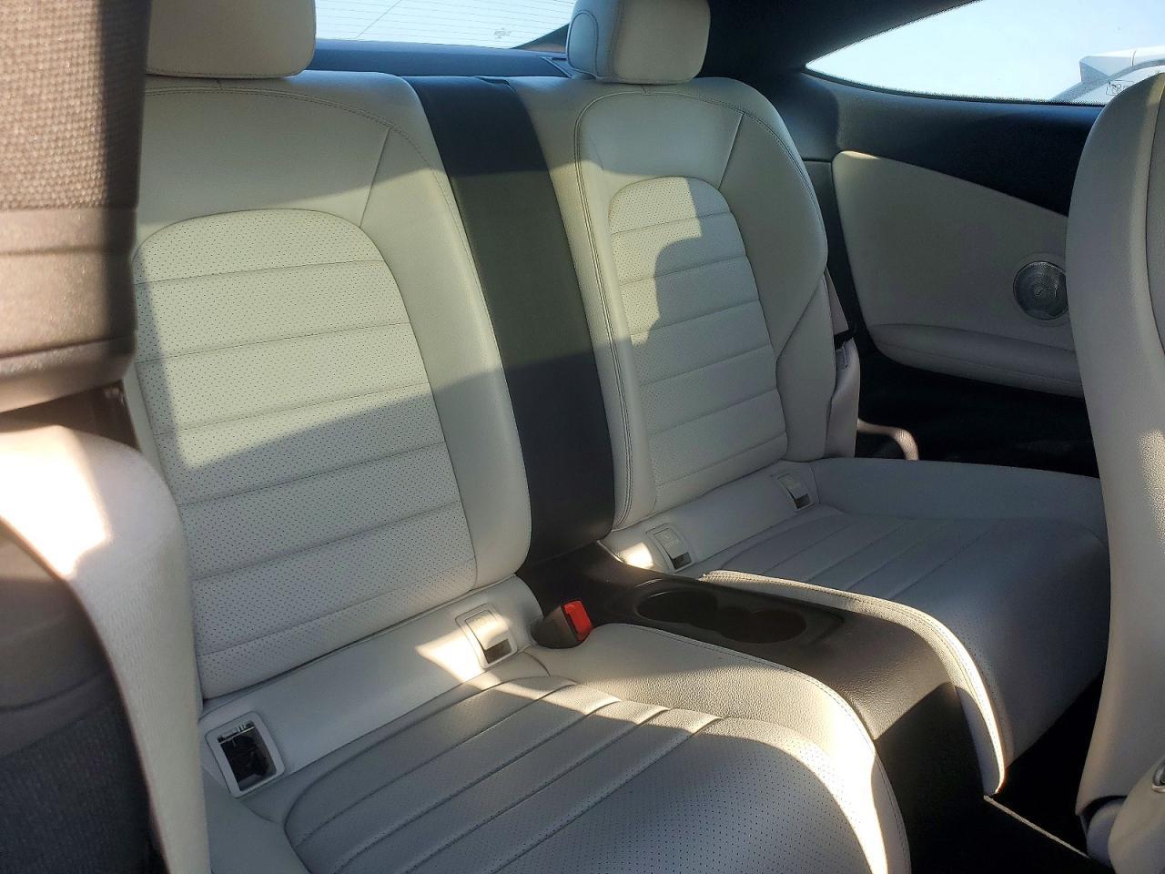 2018 Mercedes-Benz C 300 - zdjęcie 10