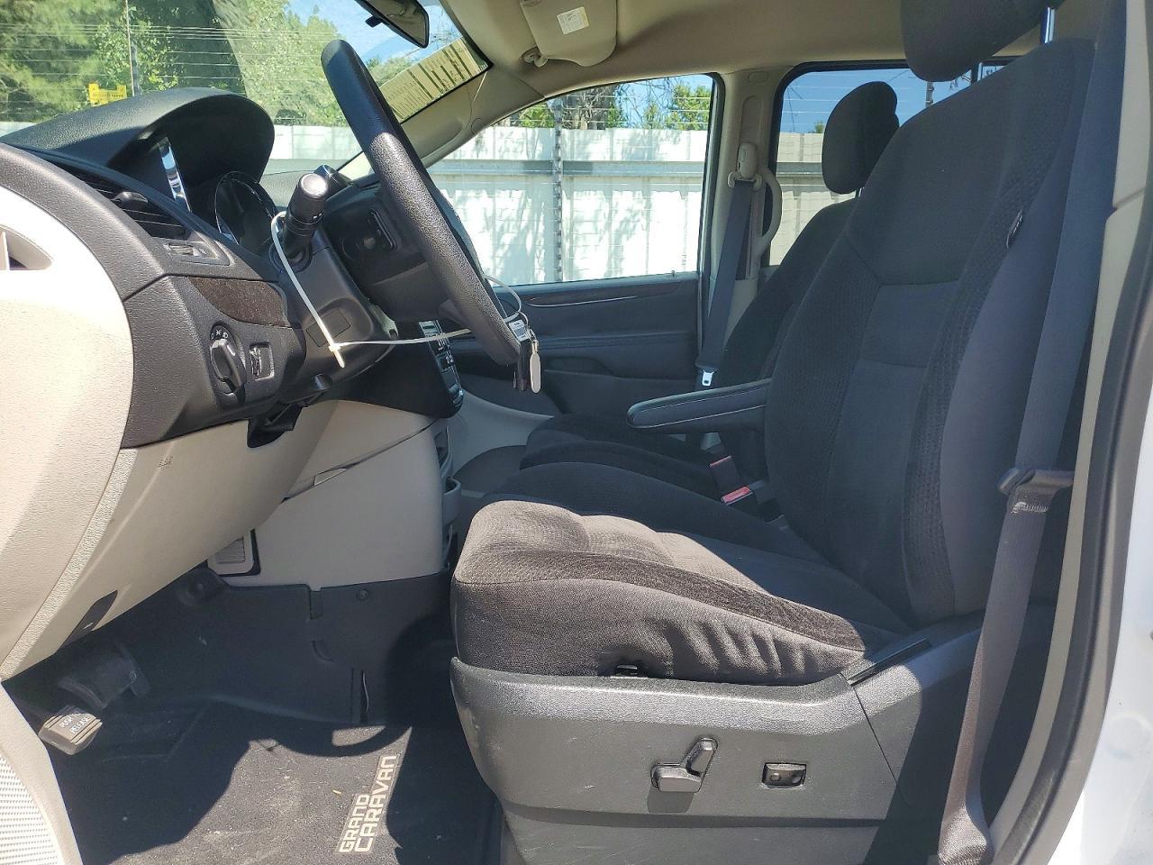 2017 Dodge Grand Caravan Se - zdjęcie 7