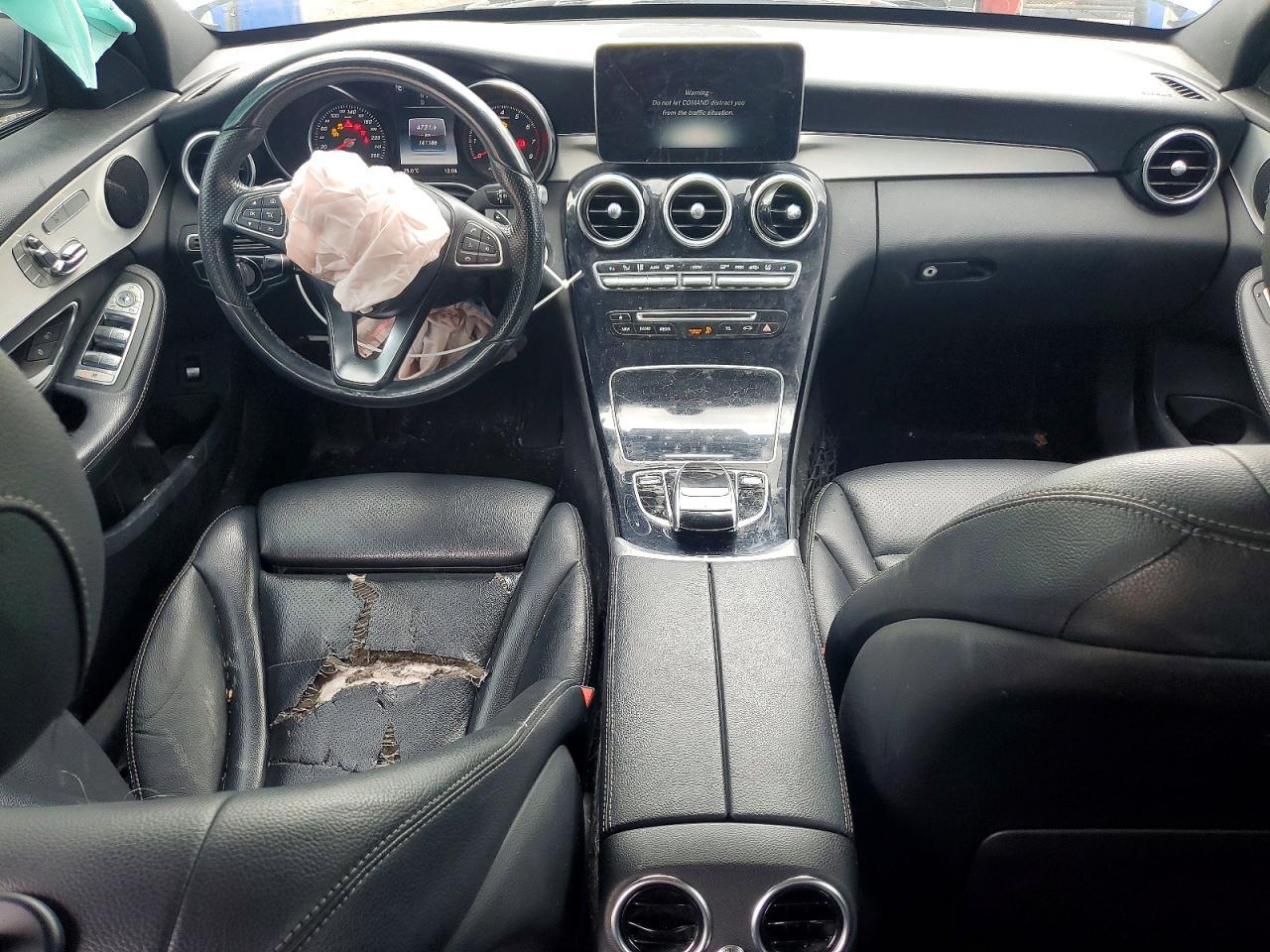 2017 Mercedes-Benz C 300 4Matic - zdjęcie 8