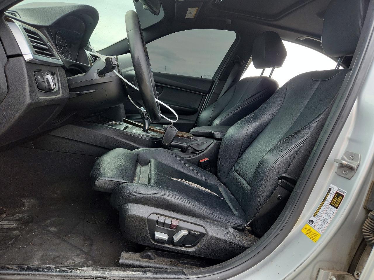 2016 BMW 320 I - zdjęcie 7