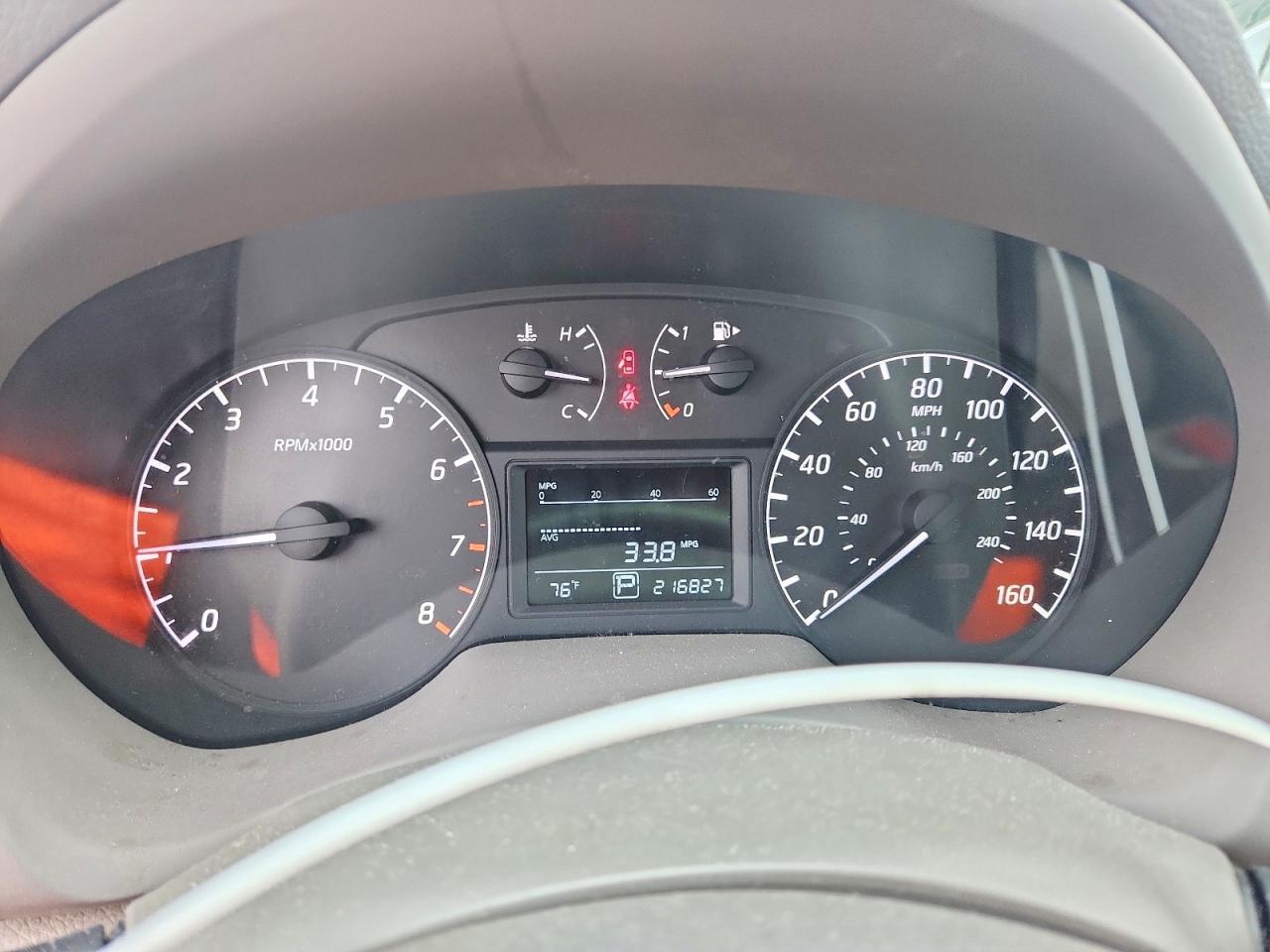 2013 Nissan Sentra S - zdjęcie 9