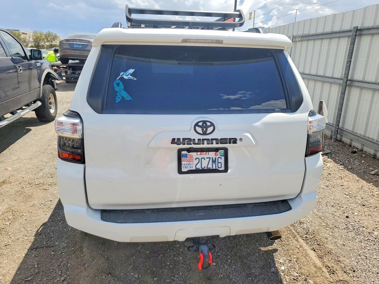2017 Toyota 4Runner Sr5 - zdjęcie 6