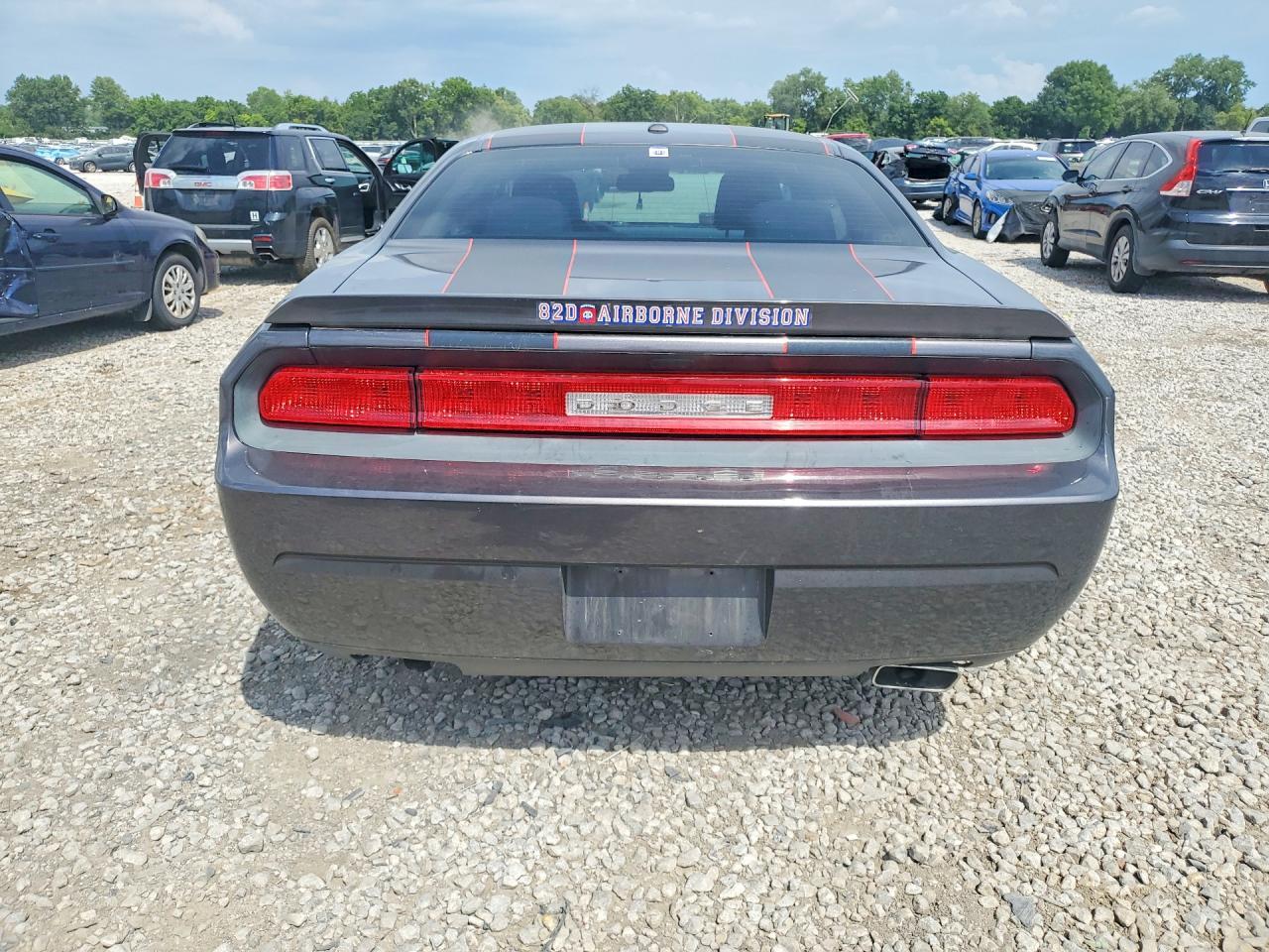 2014 Dodge Challenger R/T - zdjęcie 6