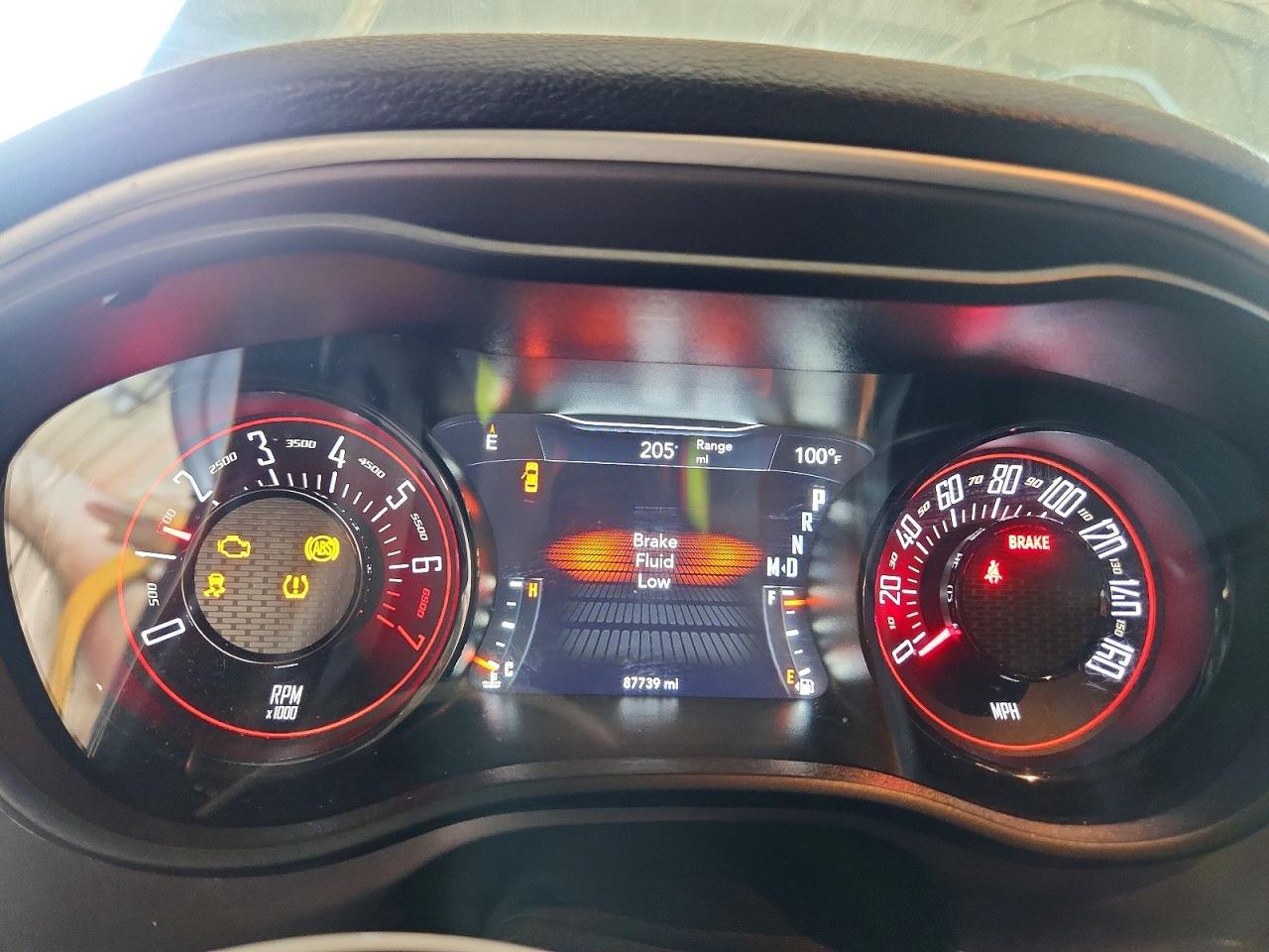 2022 Dodge Challenger Sxt - zdjęcie 9