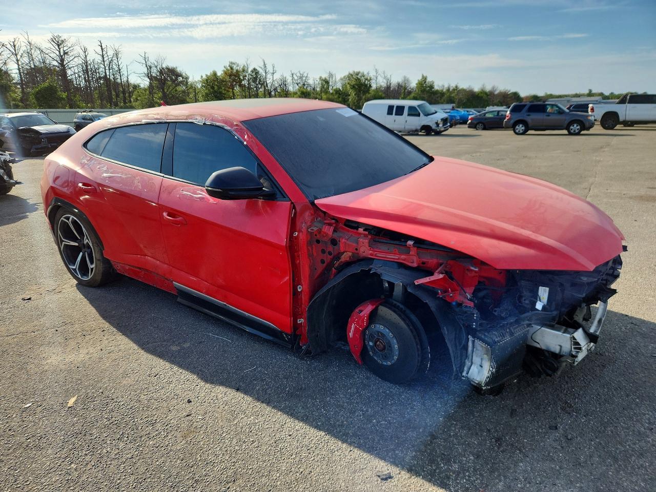 2019 Lamborghini Urus - zdjęcie 4