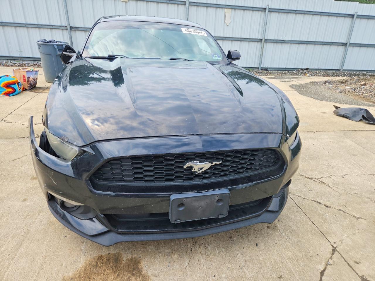 2015 Ford Mustang - zdjęcie 5