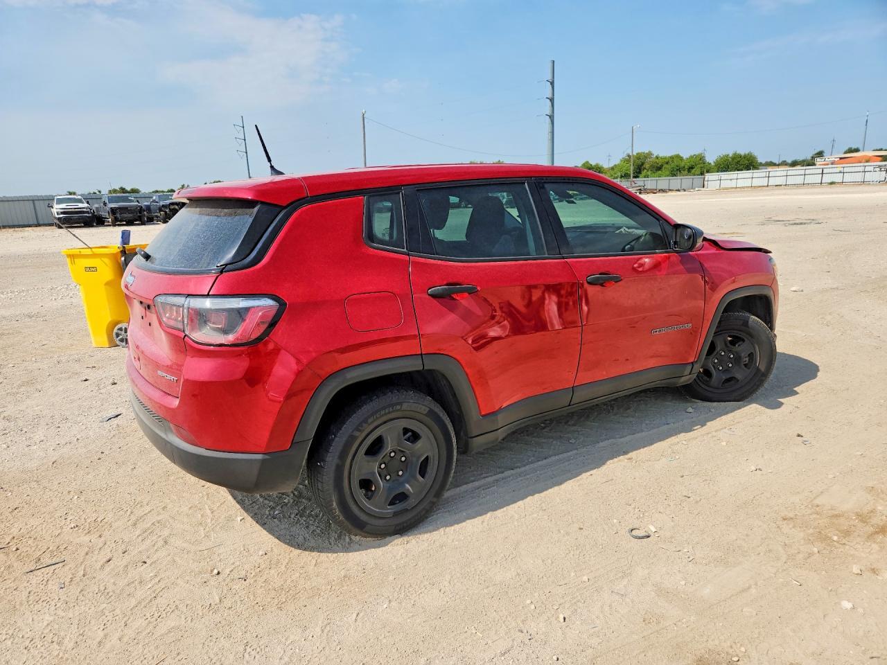 2018 Jeep Compass Sport - zdjęcie 3