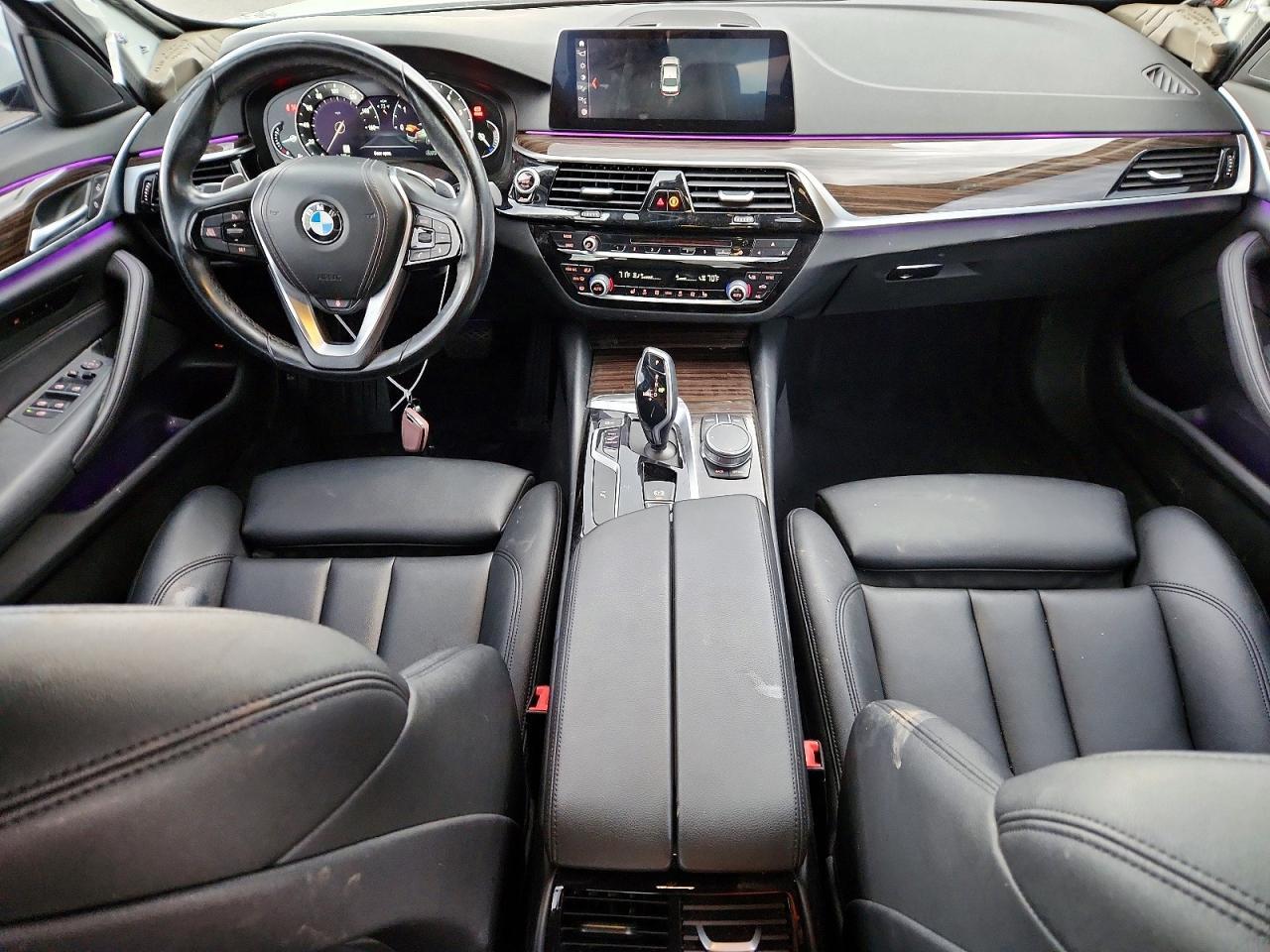2019 BMW Seria 5 530i - zdjęcie 8