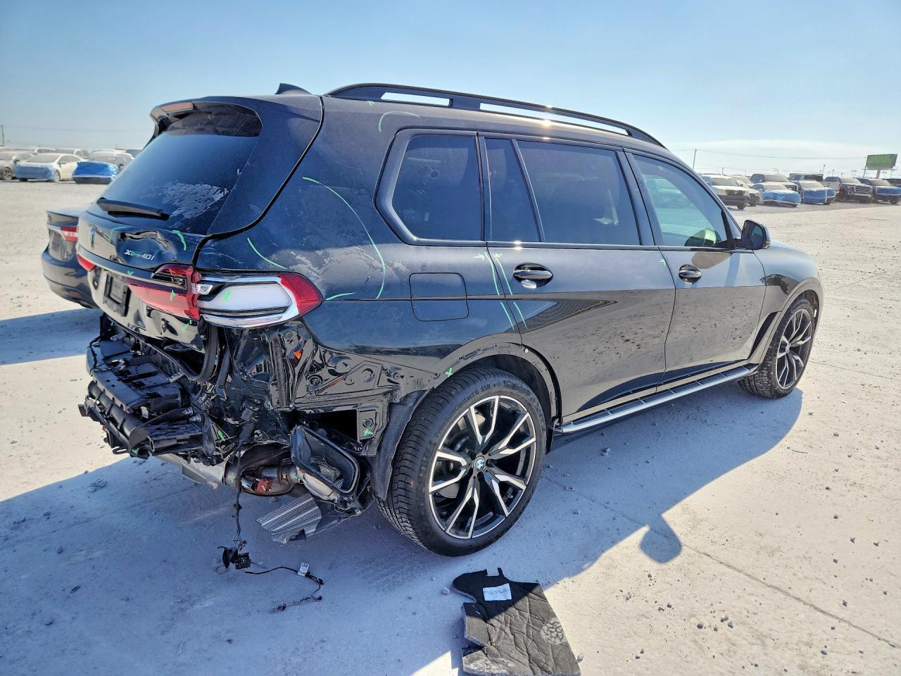 2021 BMW X7 xDrive40I - zdjęcie 3