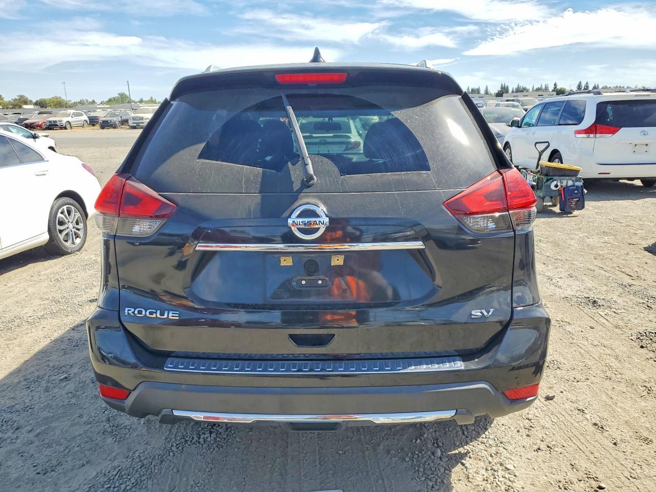 2017 Nissan Rogue Sv - zdjęcie 6