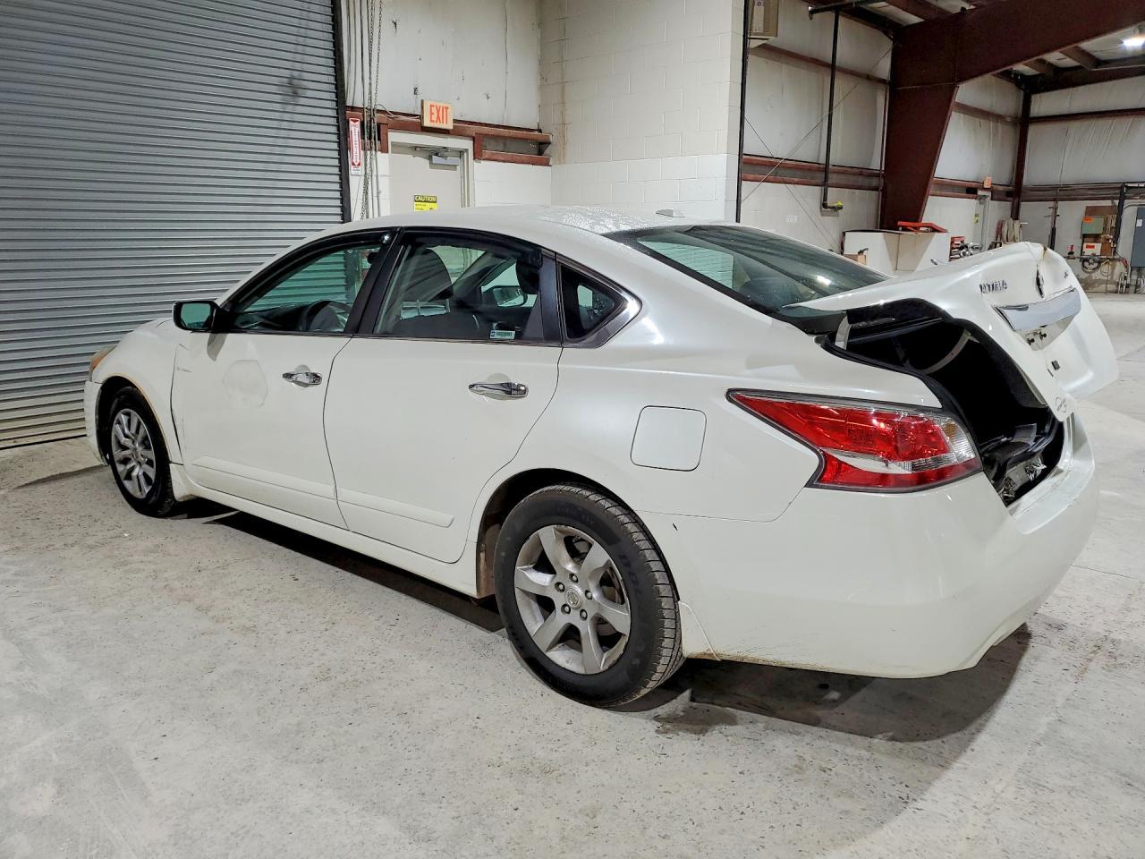 2015 Nissan Altima 2.5 S - zdjęcie 2