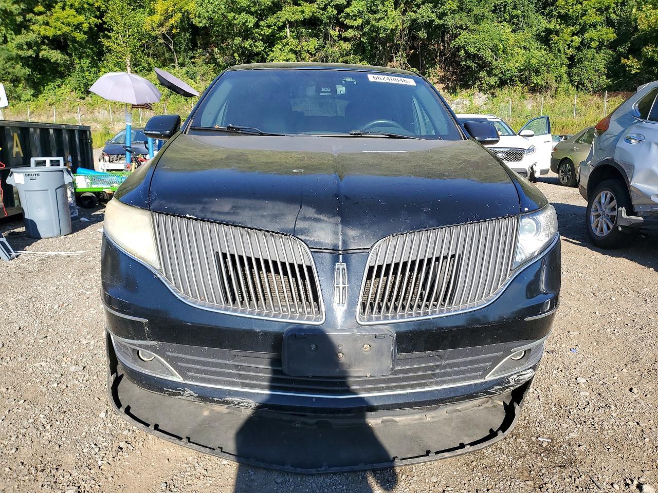 2016 Lincoln Mkt - zdjęcie 5