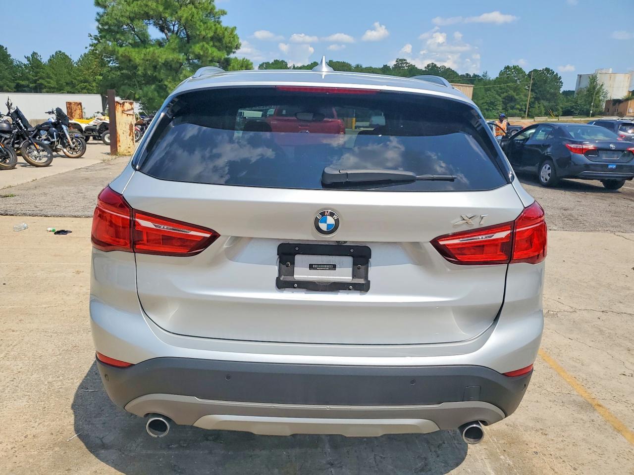 2017 BMW X1 xDrive28I - zdjęcie 6