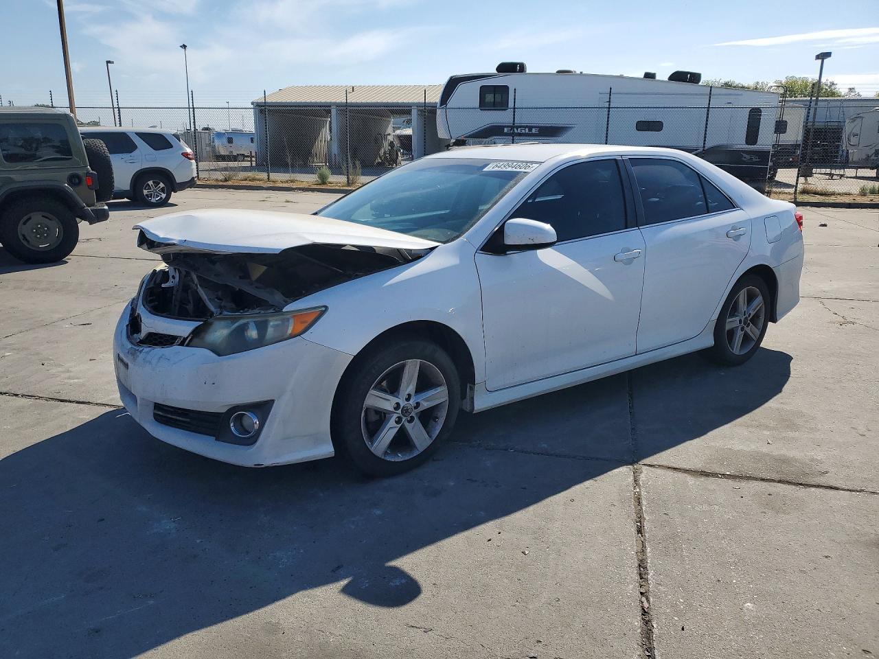 2014 Toyota Camry Se - zdjęcie główne