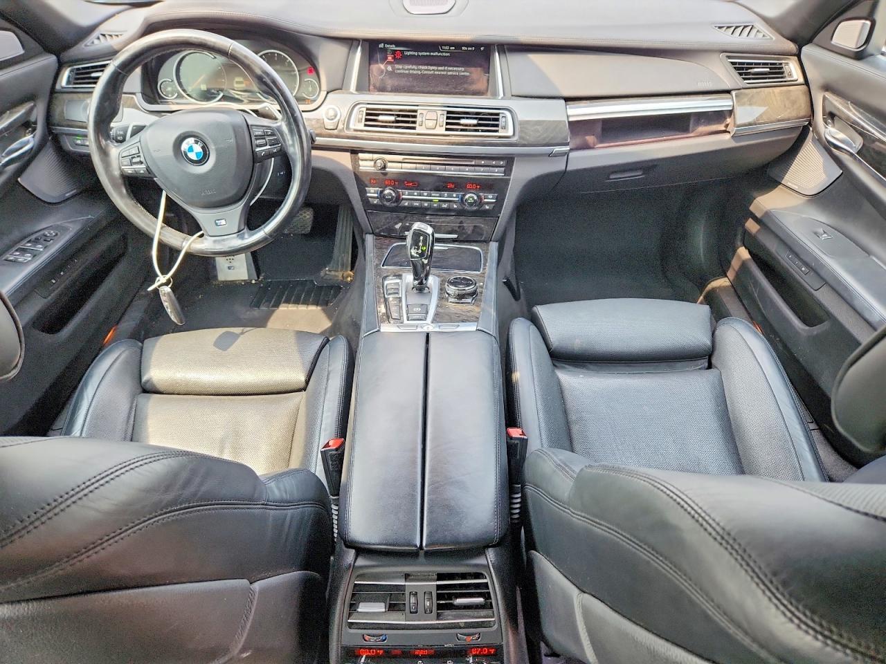 2015 BMW 750 Lxi - zdjęcie 8