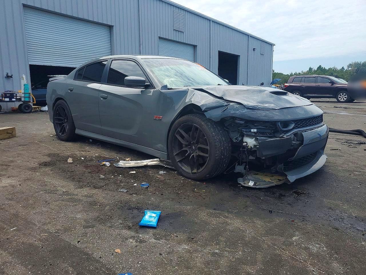 2019 Dodge Charger Scat Pack - zdjęcie 4