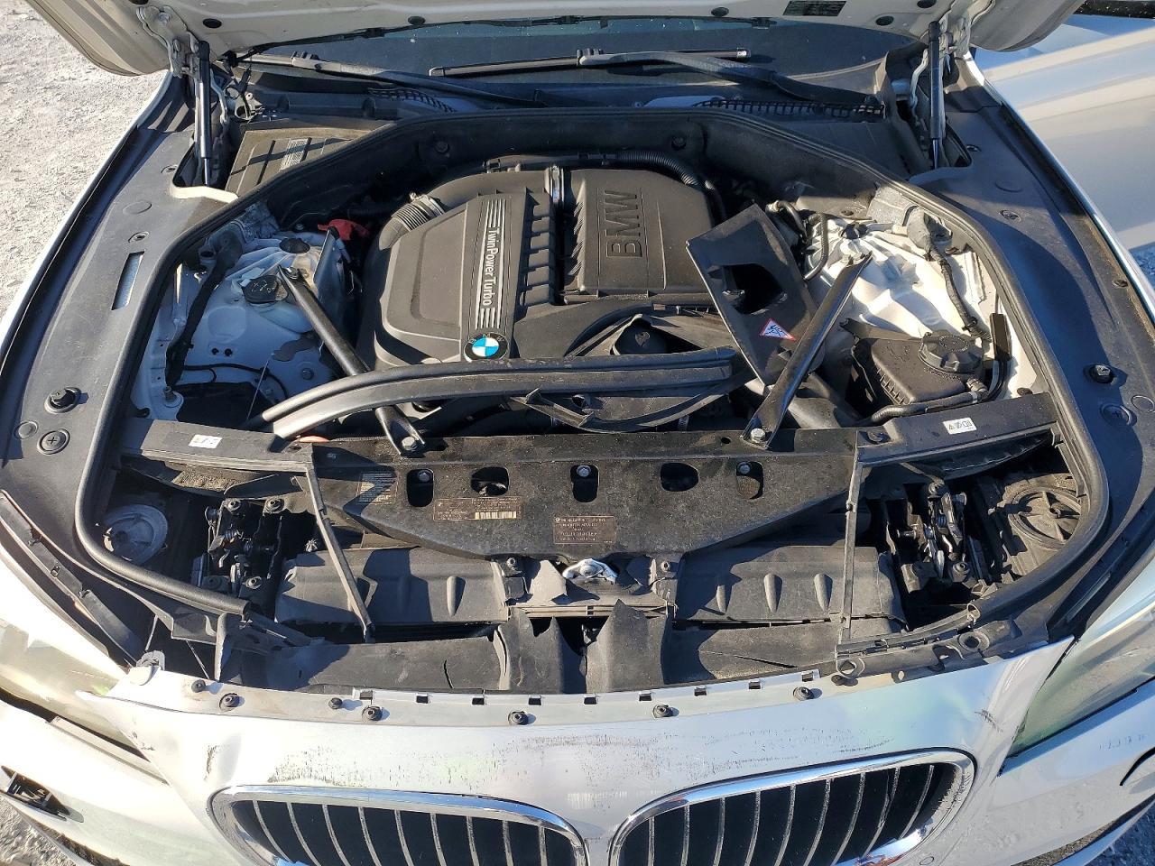 2013 BMW 740 I - zdjęcie 11