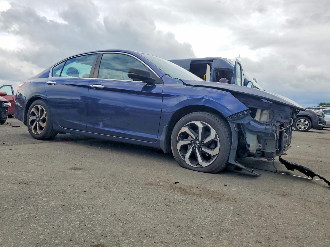 2017 Honda Accord Ex - zdjęcie 4